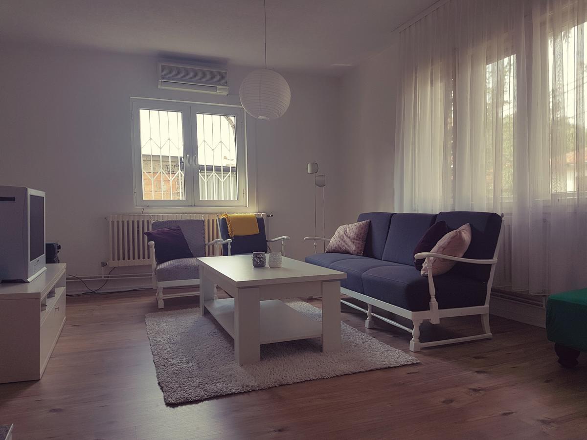 شقة سراييفو  في Cosy And Chic... Parking Included المظهر الخارجي الصورة